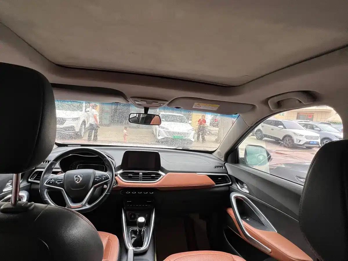 Baojun 510 2017 1.5L Manual Deluxe Edition — миниатюра 4
