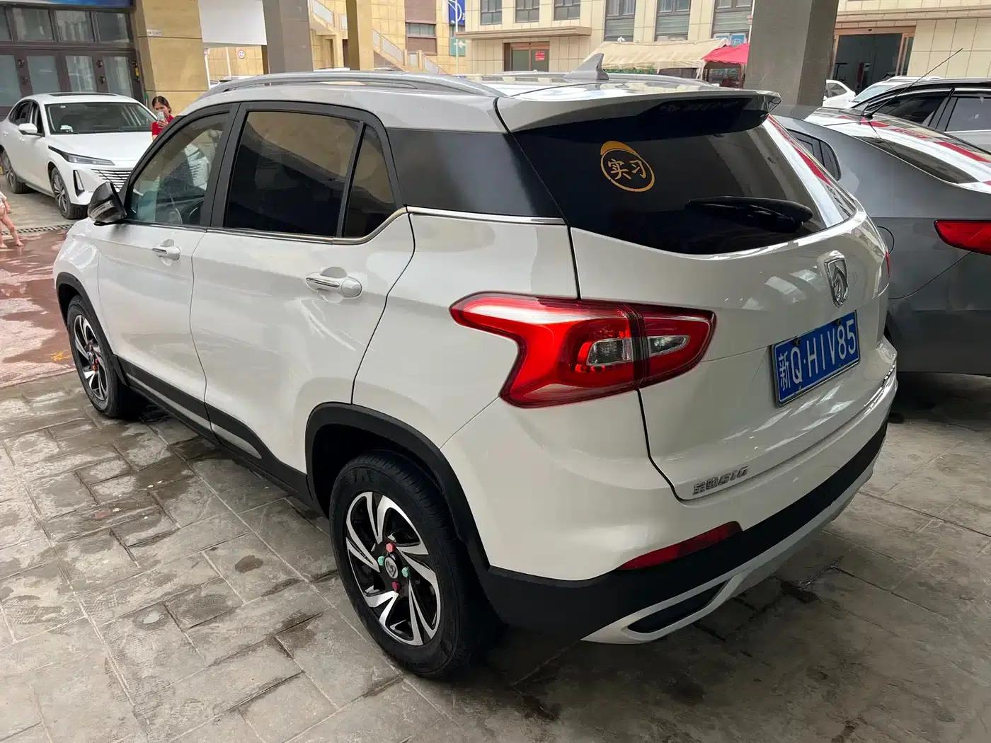 Baojun 510 2017 1.5L Manual Deluxe Edition — миниатюра 6