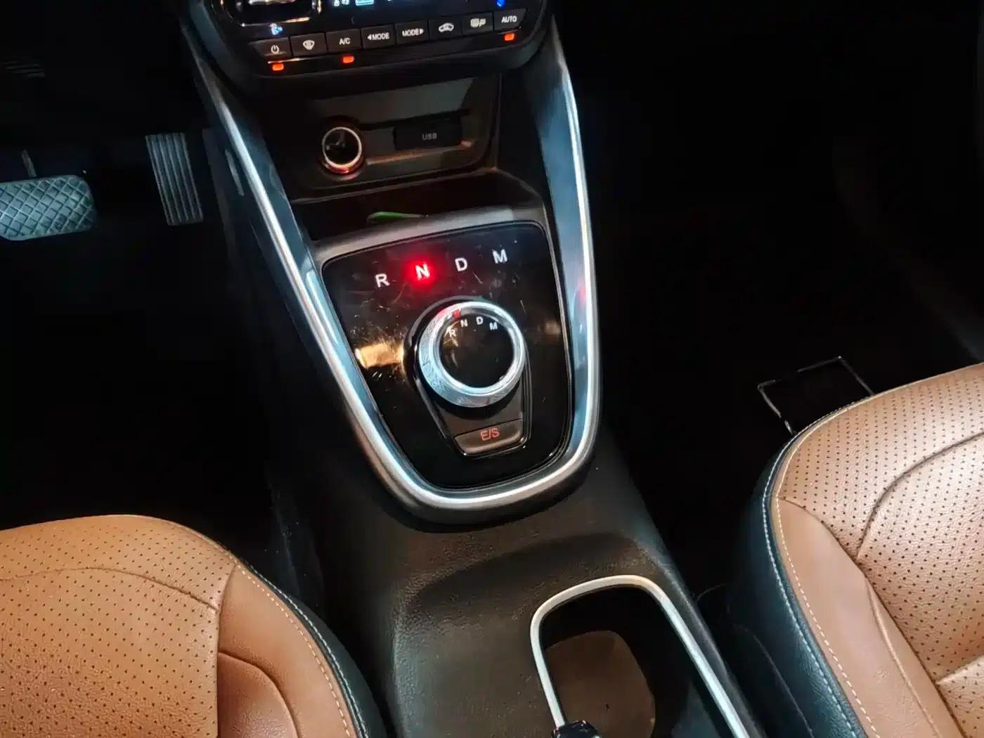 Baojun 510 2019 1.5L CVT Enjoyable Edition (National VI Emission Standard) — миниатюра 10