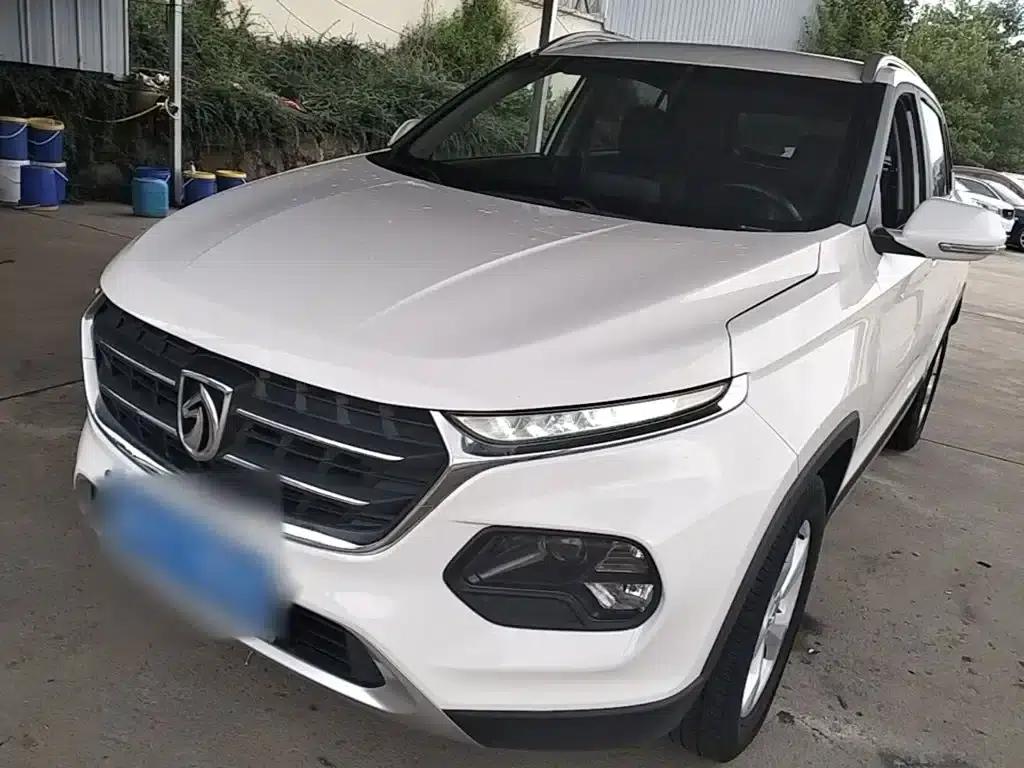 Baojun 510 2017 1.5L Manual Fashion Edition — миниатюра 2