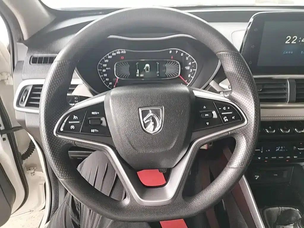 Baojun 510 2017 1.5L Manual Fashion Edition — миниатюра 11