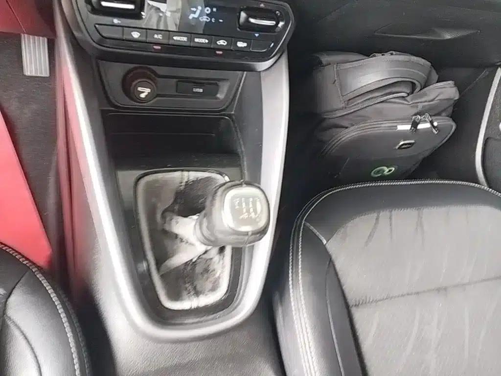 Baojun 510 2017 1.5L Manual Fashion Edition — миниатюра 14