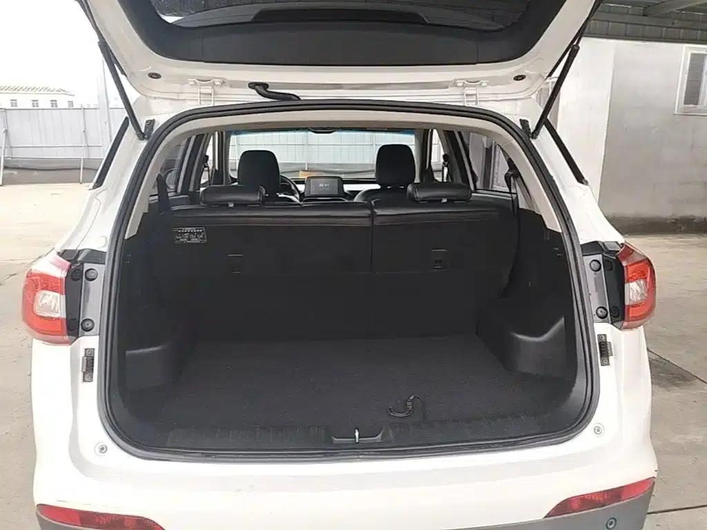 Baojun 510 2017 1.5L Manual Fashion Edition — миниатюра 19
