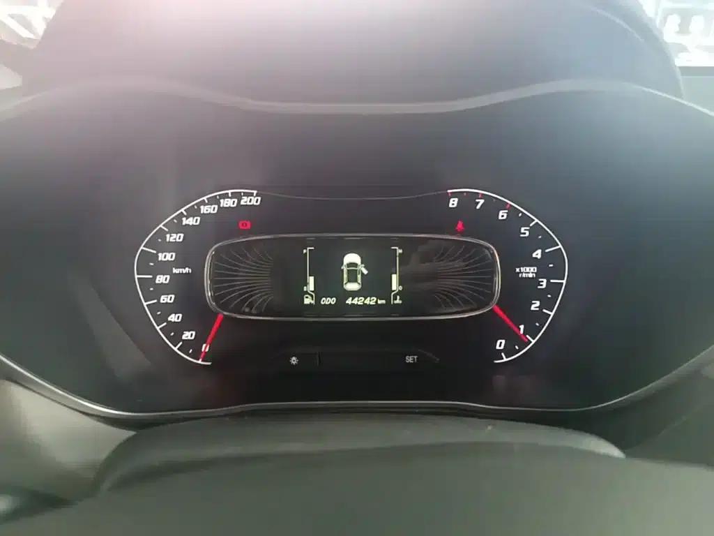 Baojun 510 2017 1.5L Manual Fashion Edition — миниатюра 12