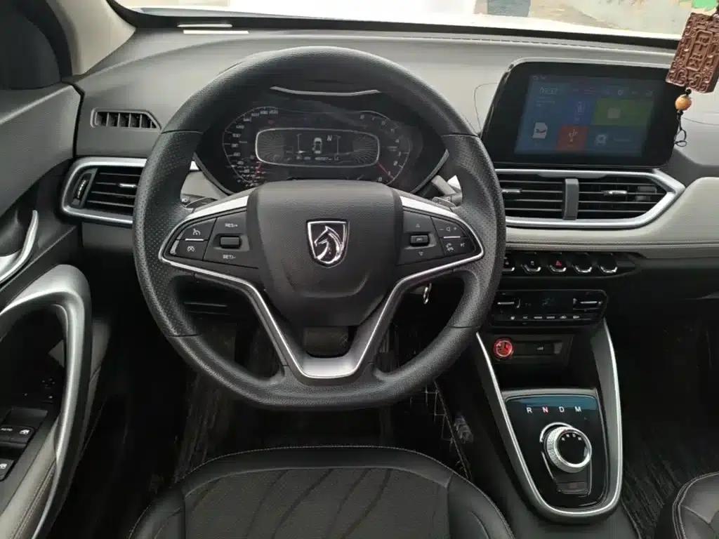 Baojun 510 2017 1.5L Automatic Fashion Edition — миниатюра 11