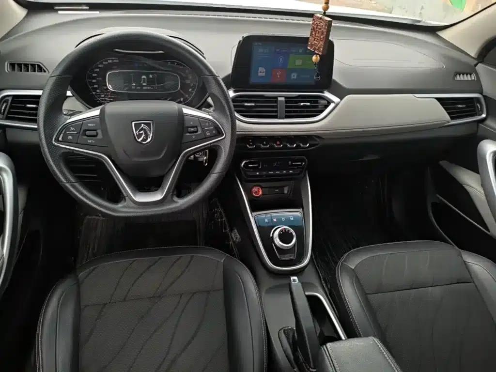 Baojun 510 2017 1.5L Automatic Fashion Edition — миниатюра 10
