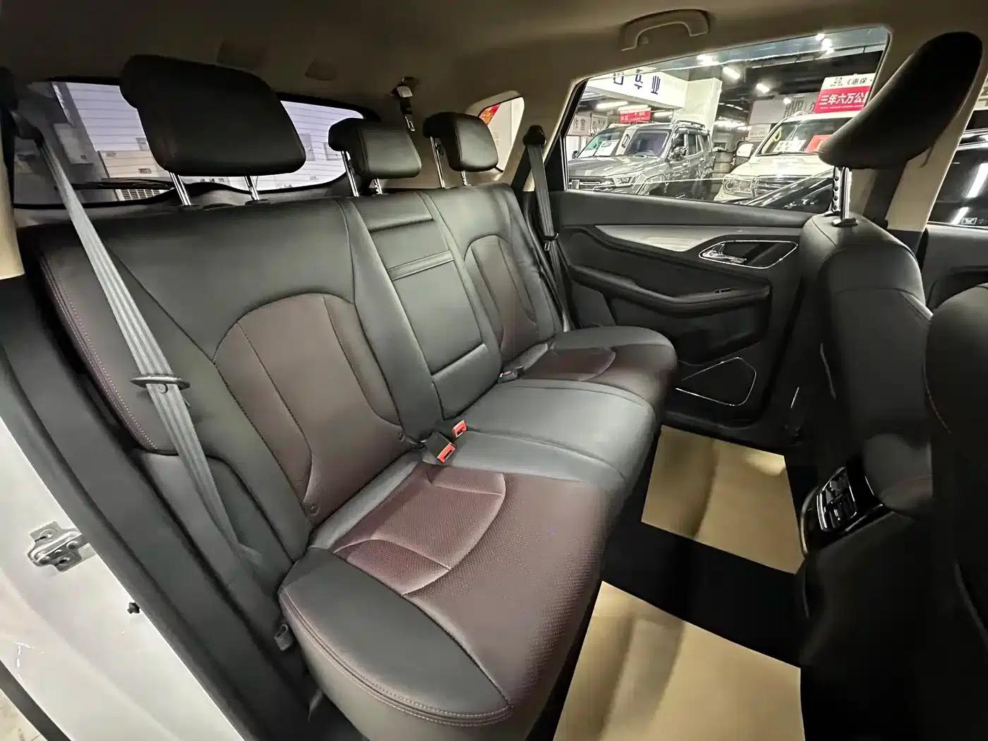 Baojun 560 2016 1.8L iAMT Luxury Edition — миниатюра 11
