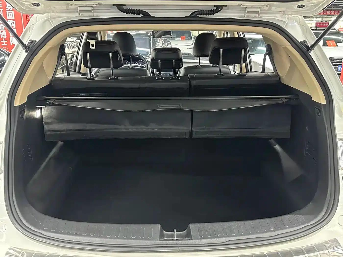 Baojun 560 2016 1.8L iAMT Luxury Edition — миниатюра 14