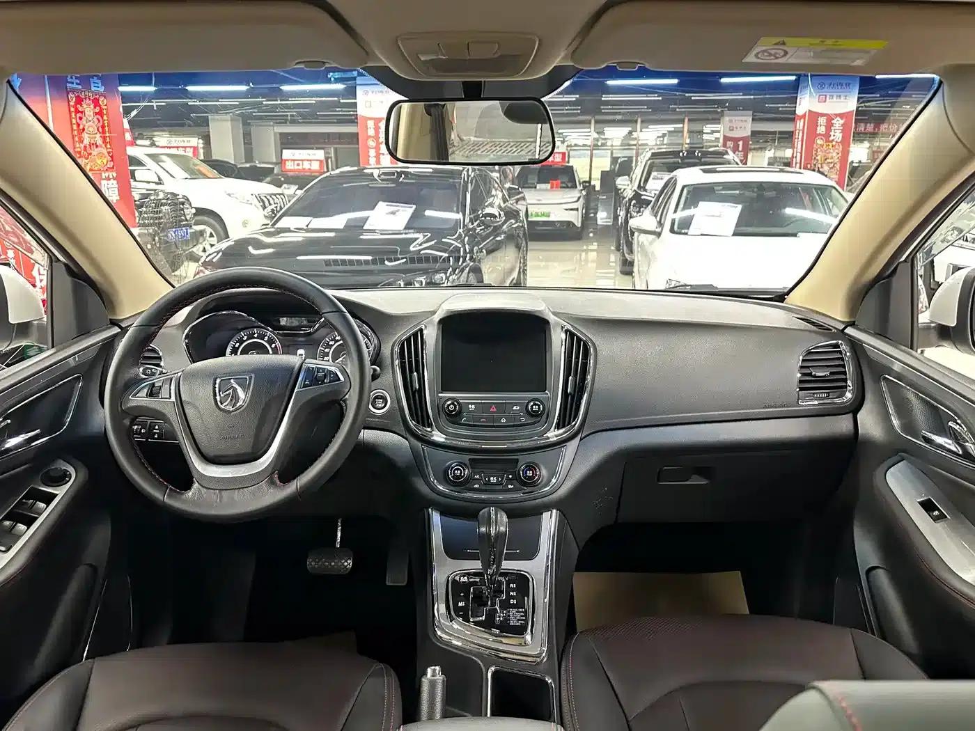 Baojun 560 2016 1.8L iAMT Luxury Edition — миниатюра 19