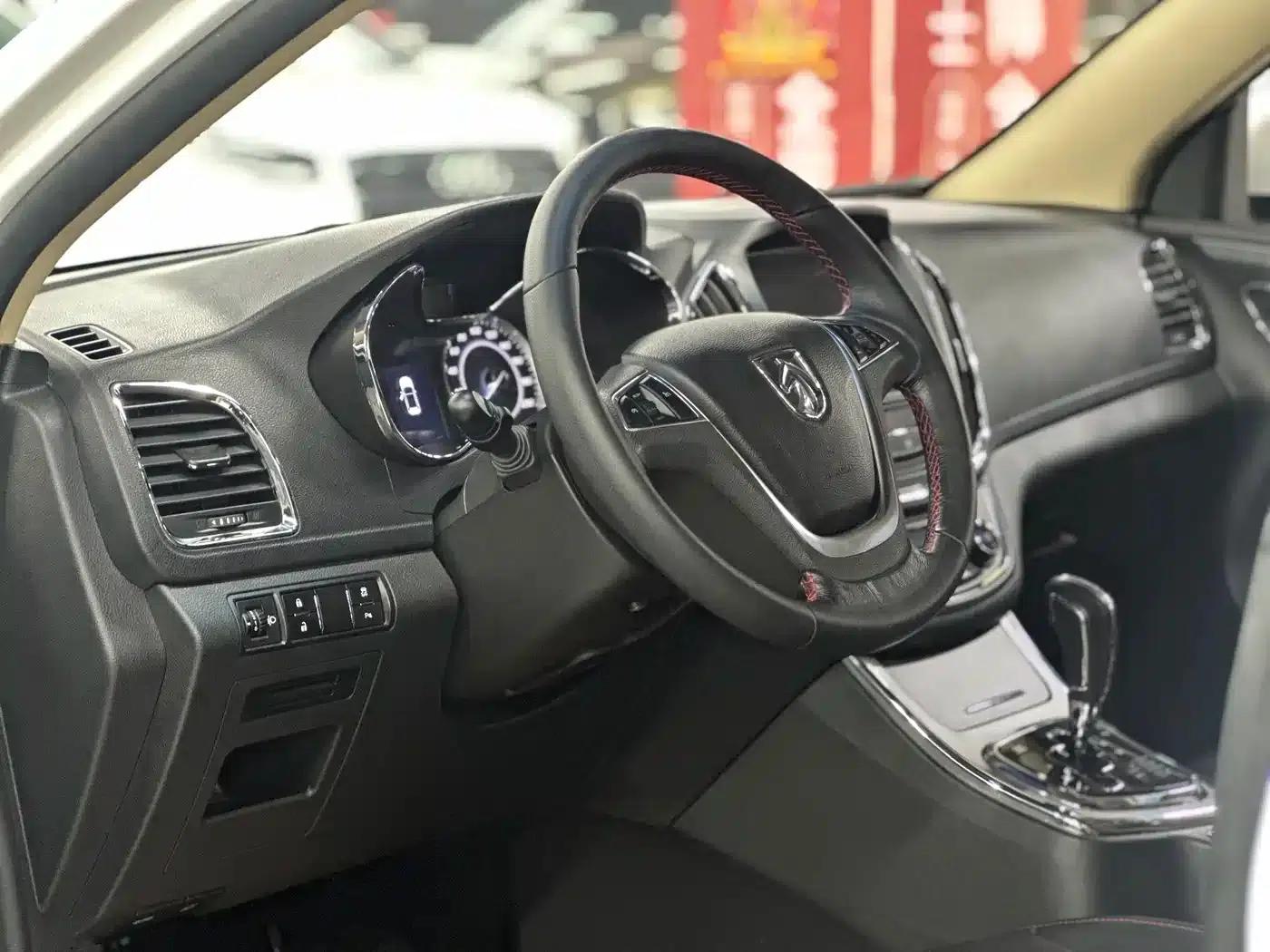 Baojun 560 2016 1.8L iAMT Luxury Edition — миниатюра 23