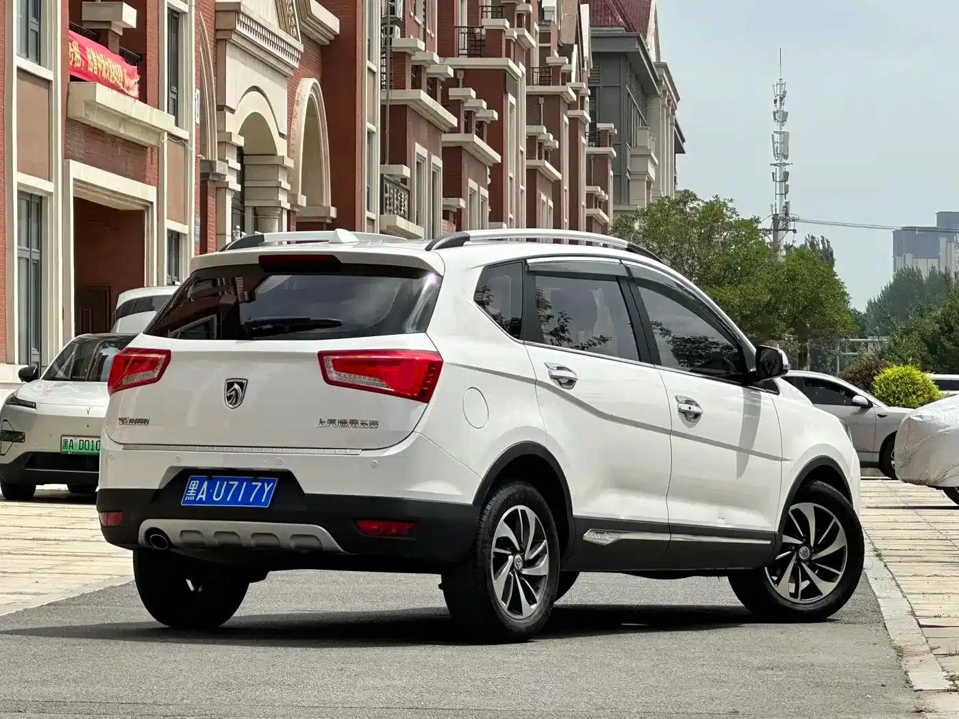 Baojun 560 2016 1.8L iAMT Luxury Edition — миниатюра 4