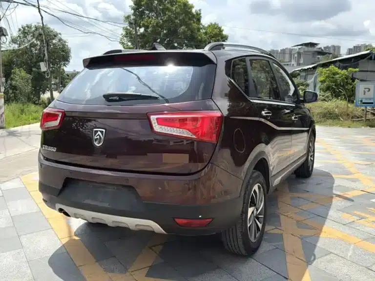 Baojun 560 2016 1.8L Manual Deluxe Edition — миниатюра 16