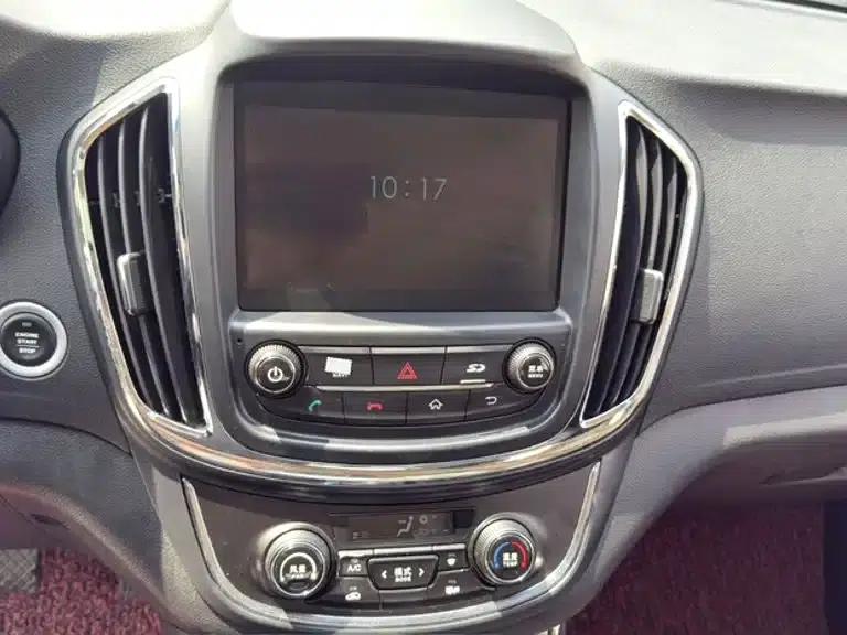 Baojun 560 2016 1.8L Manual Deluxe Edition — миниатюра 23