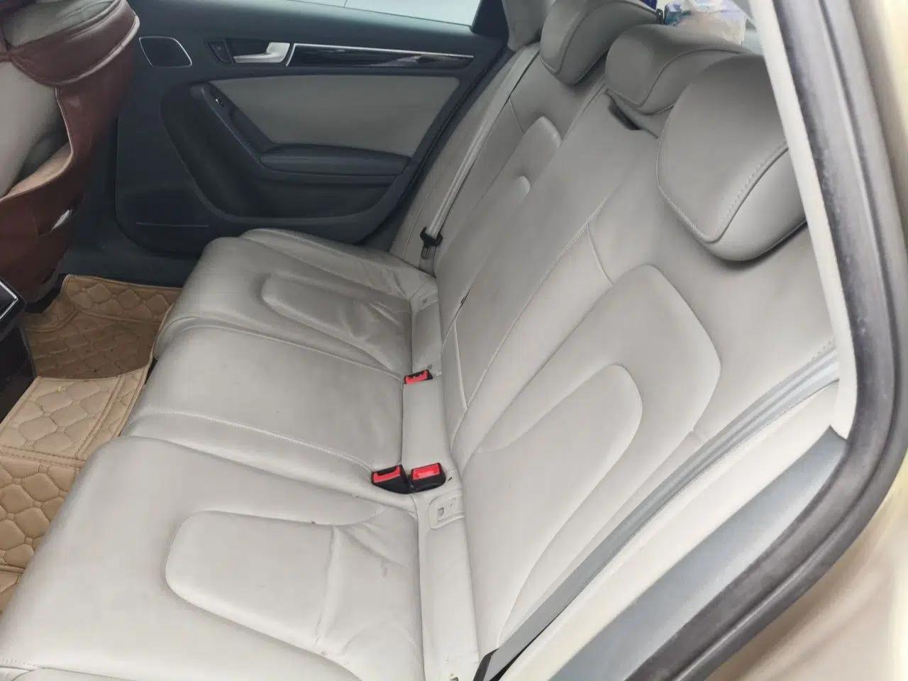 Audi A4L 2013 35 TFSI Automatic Comfort Model — миниатюра 17