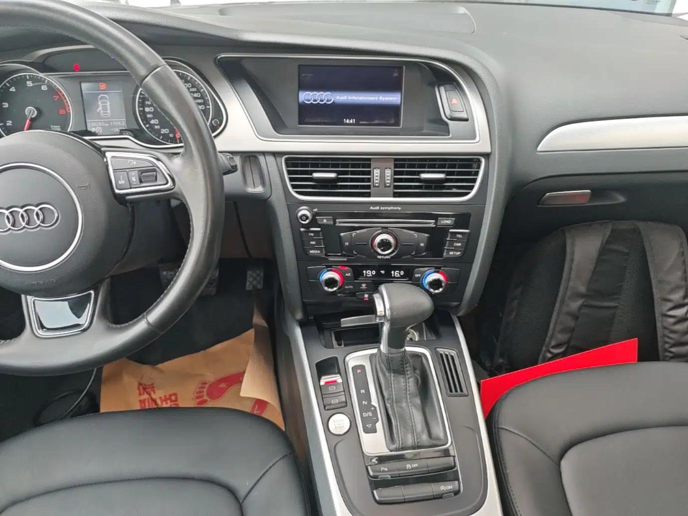 Audi A4L 2016 35 TFSI Collector's Edition Automatic Standard Model — миниатюра 15