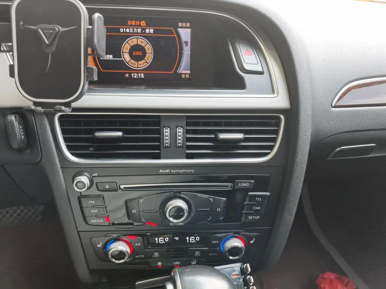 Audi A4L 2015 35 TFSI Automatic Comfort Model — миниатюра 13