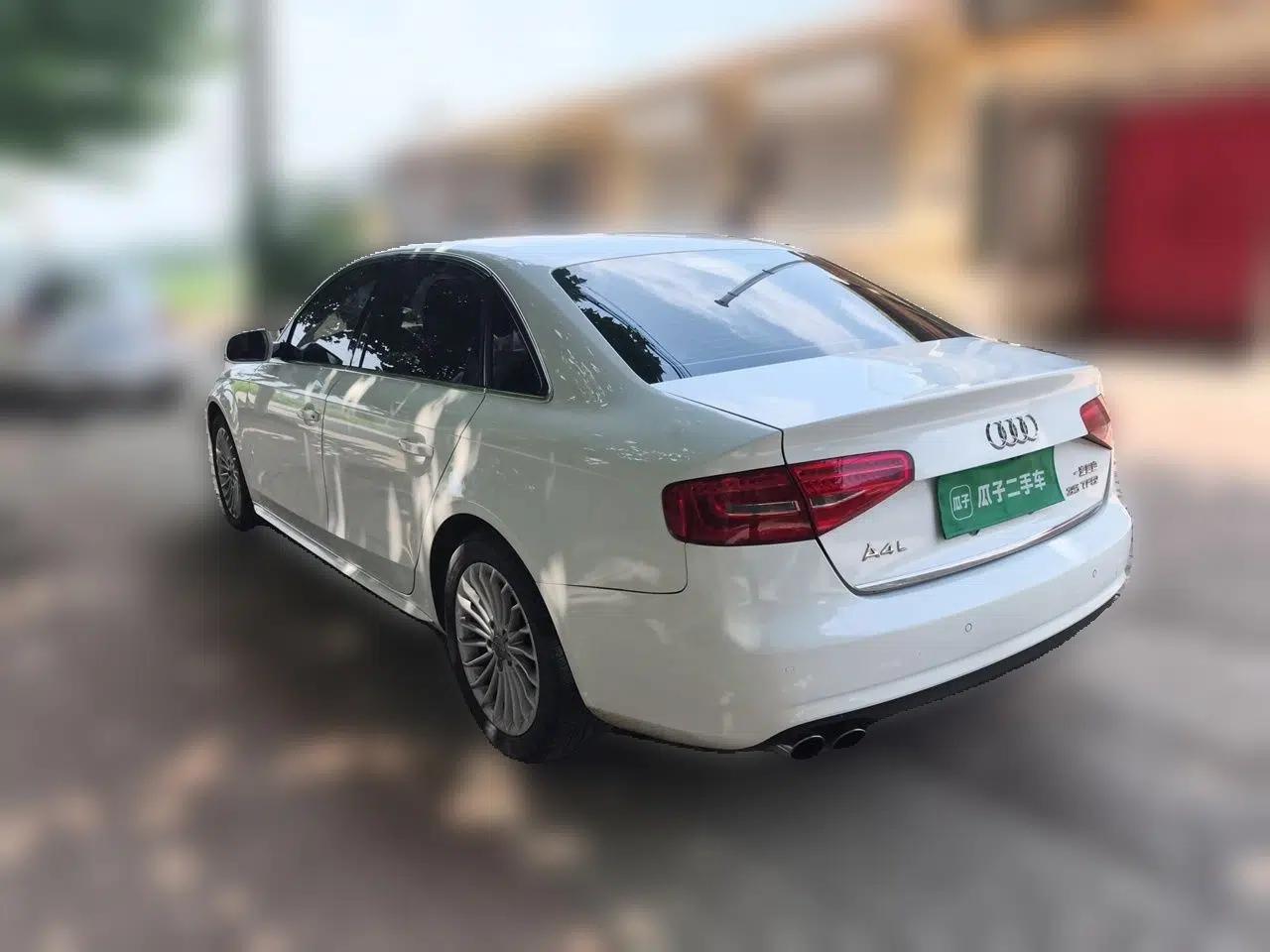 Audi A4L 2015 35 TFSI Automatic Comfort Model — миниатюра 4