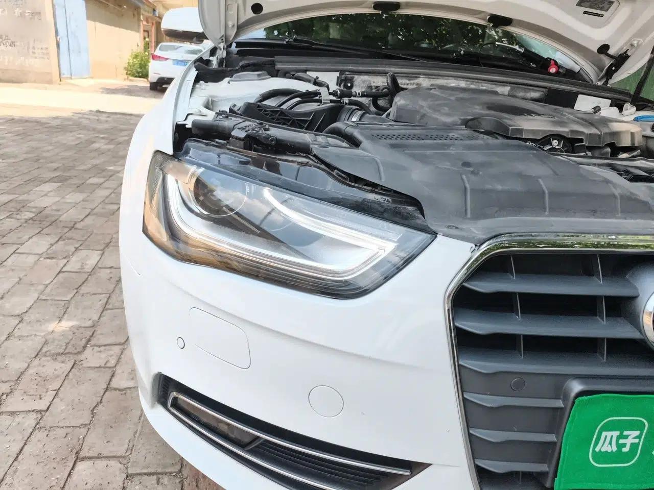 Audi A4L 2015 35 TFSI Automatic Comfort Model — миниатюра 7