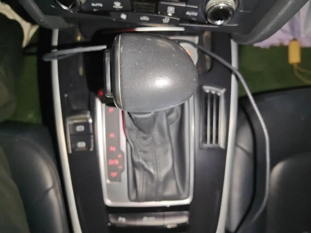 Audi A4L 2016 35 TFSI Automatic Comfort Model — миниатюра 14