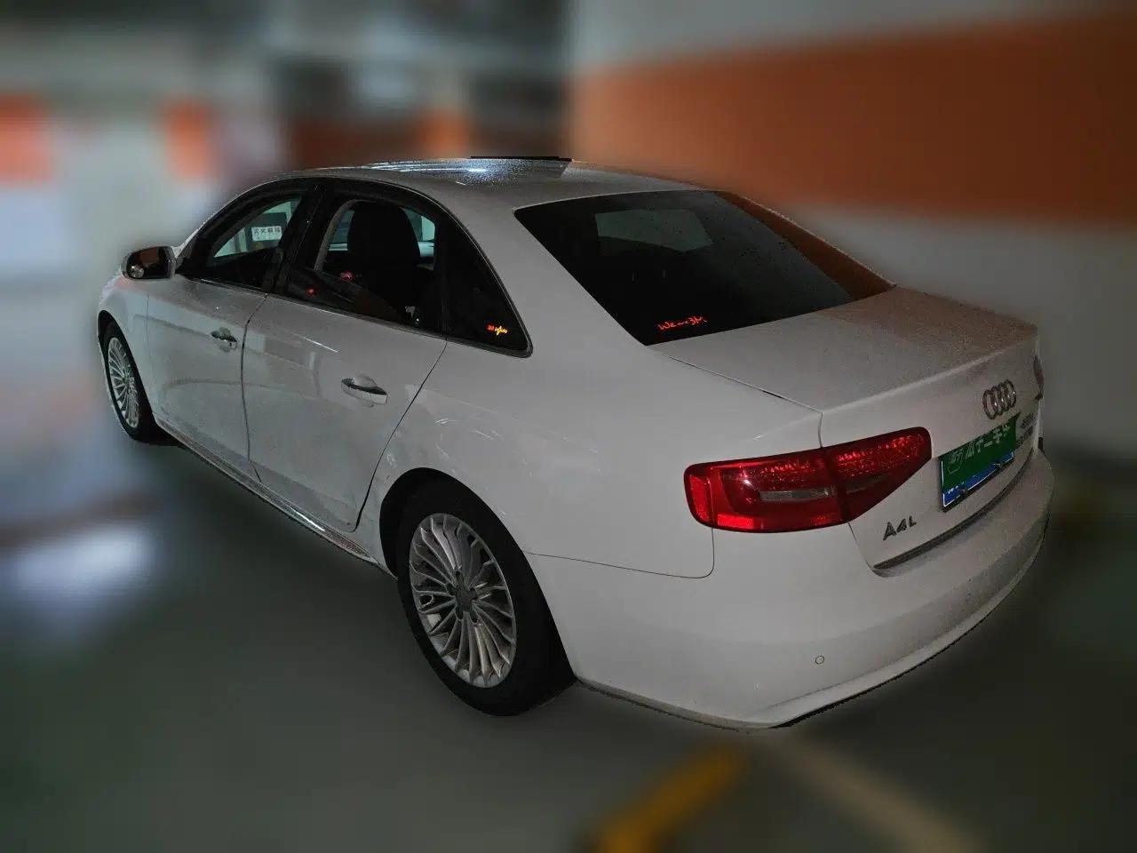 Audi A4L 2016 35 TFSI Automatic Comfort Model — миниатюра 4