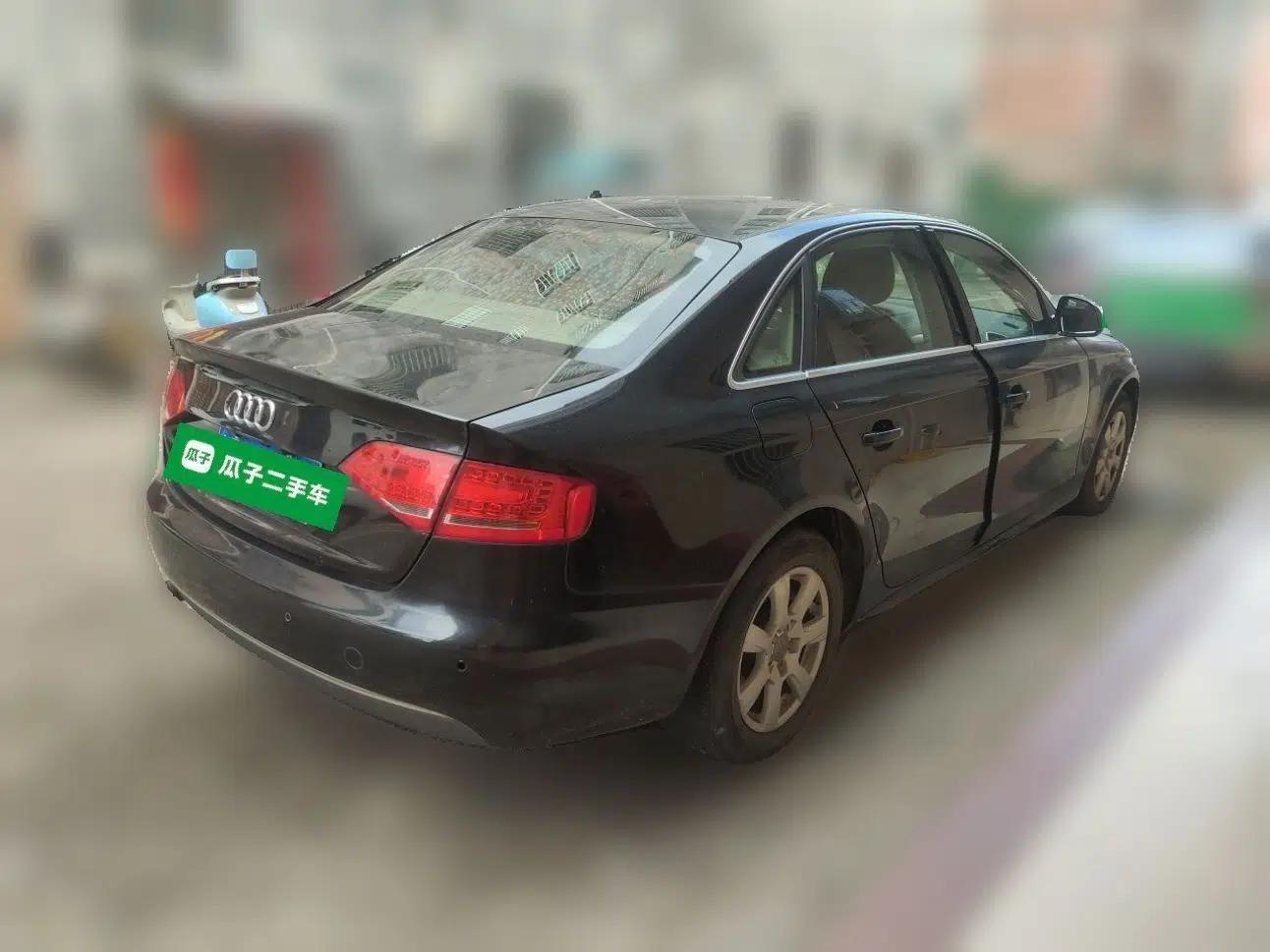 Audi A4L 2011 2.0 TFSI Standard Model — миниатюра 6