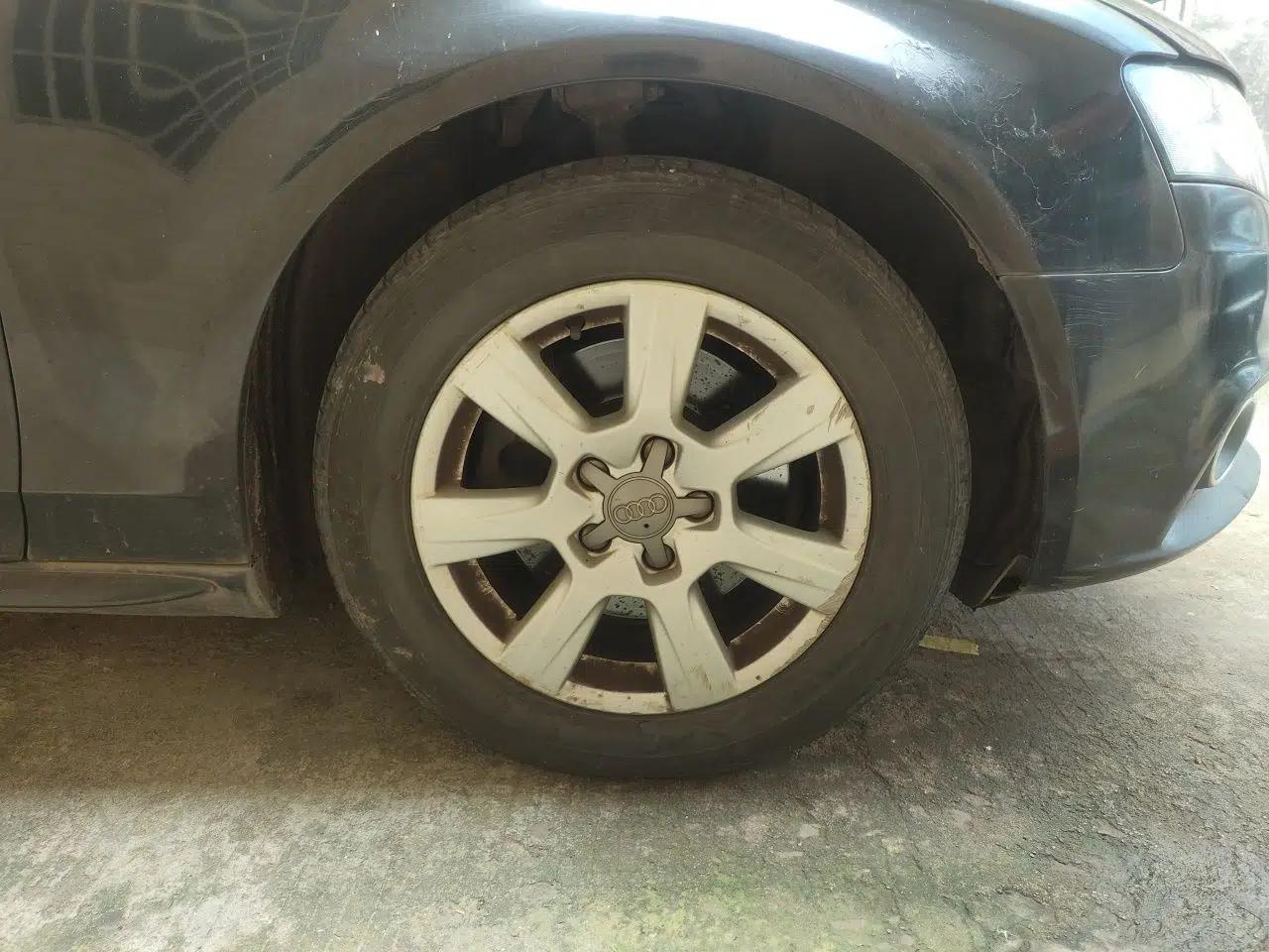 Audi A4L 2011 2.0 TFSI Standard Model — миниатюра 8