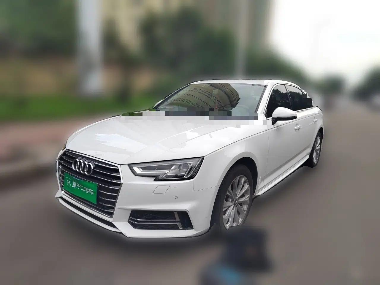 Audi A4L 2019 40 TFSI Ambition Version China V — миниатюра 1