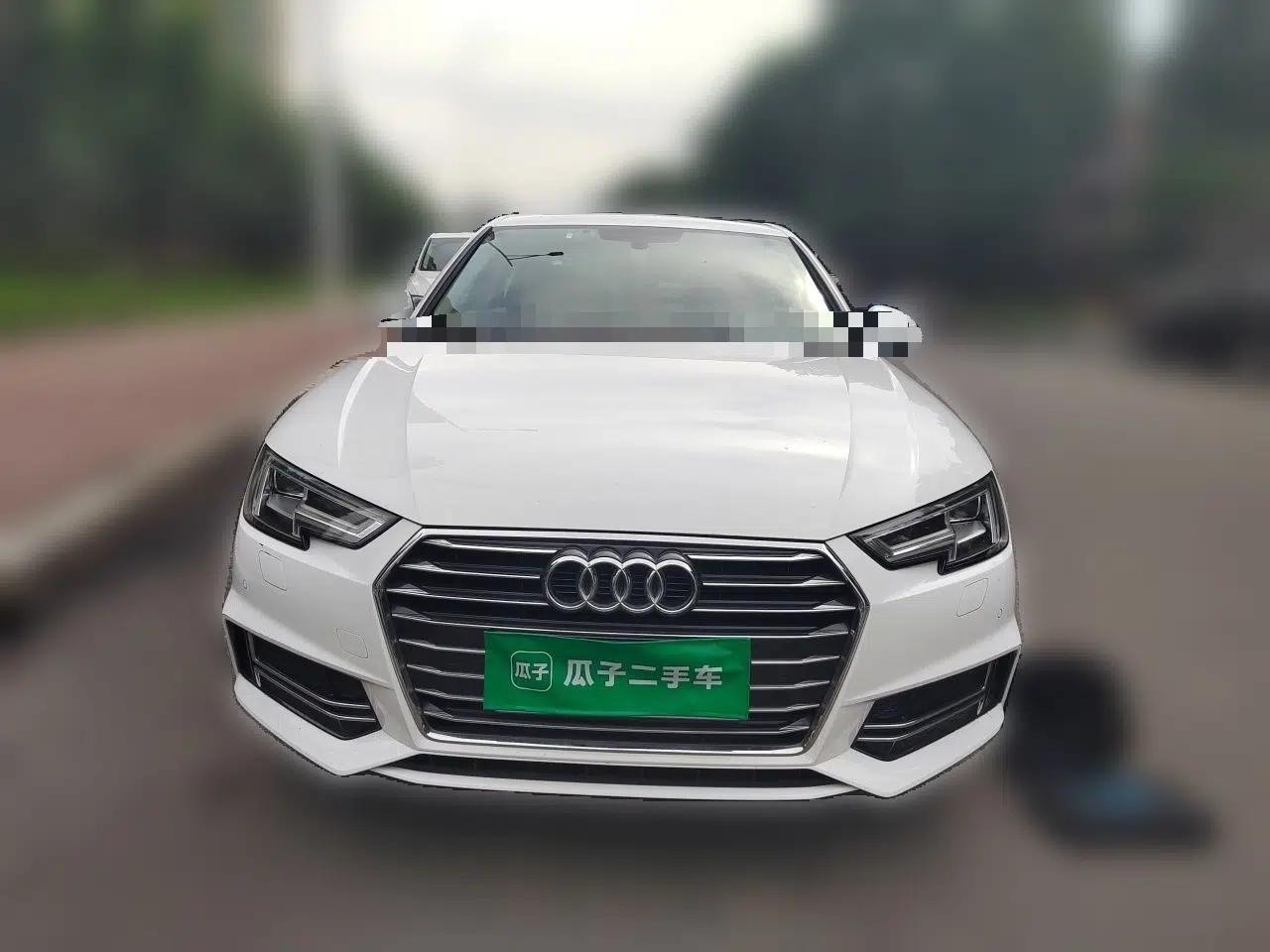 Audi A4L 2019 40 TFSI Ambition Version China V — миниатюра 2