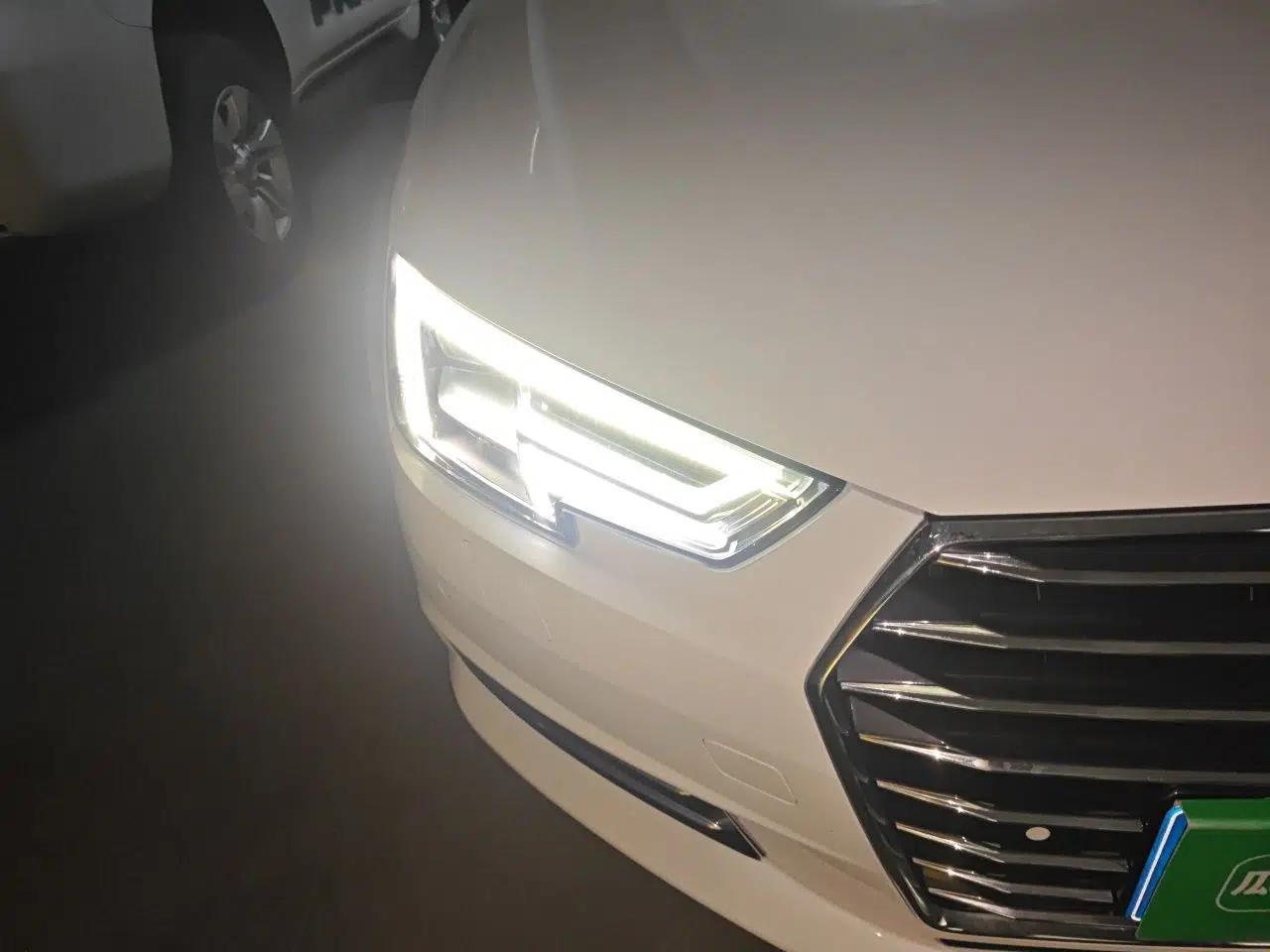 Audi A4L 2018 30th Anniversary Edition 40 TFSI Trendy Model — миниатюра 7