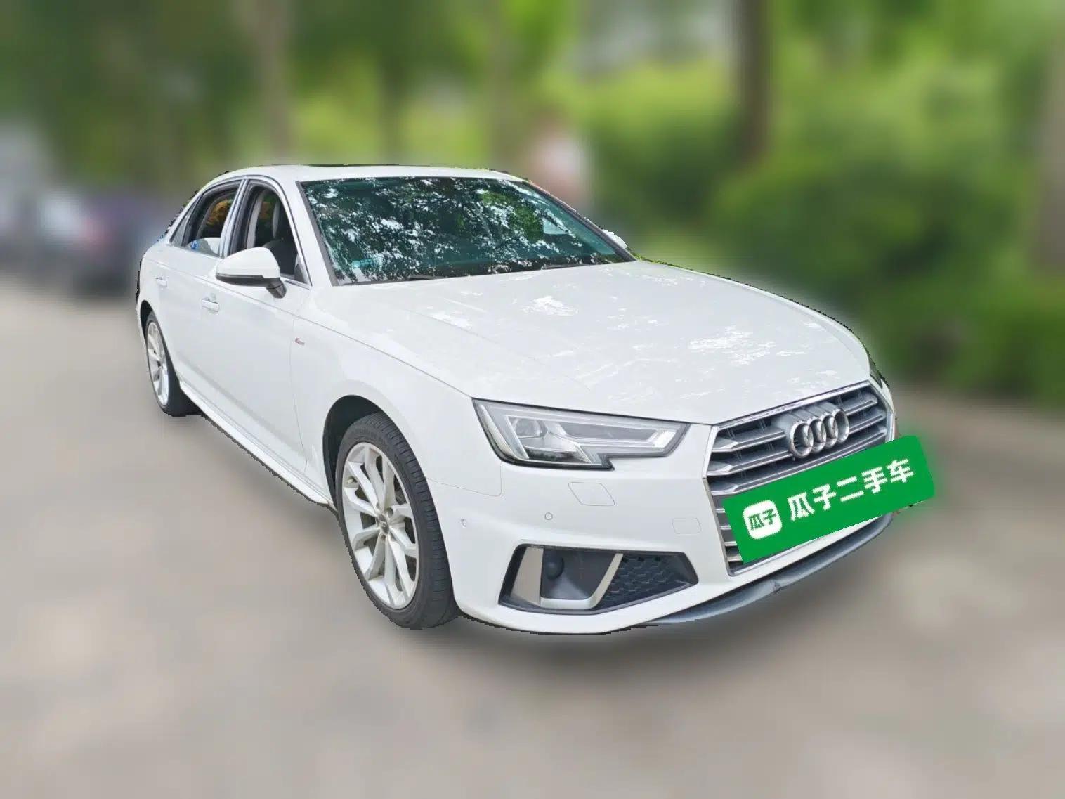 Audi A4L 2019 40 TFSI Fashion Edition China VI Emission Standard — миниатюра 3