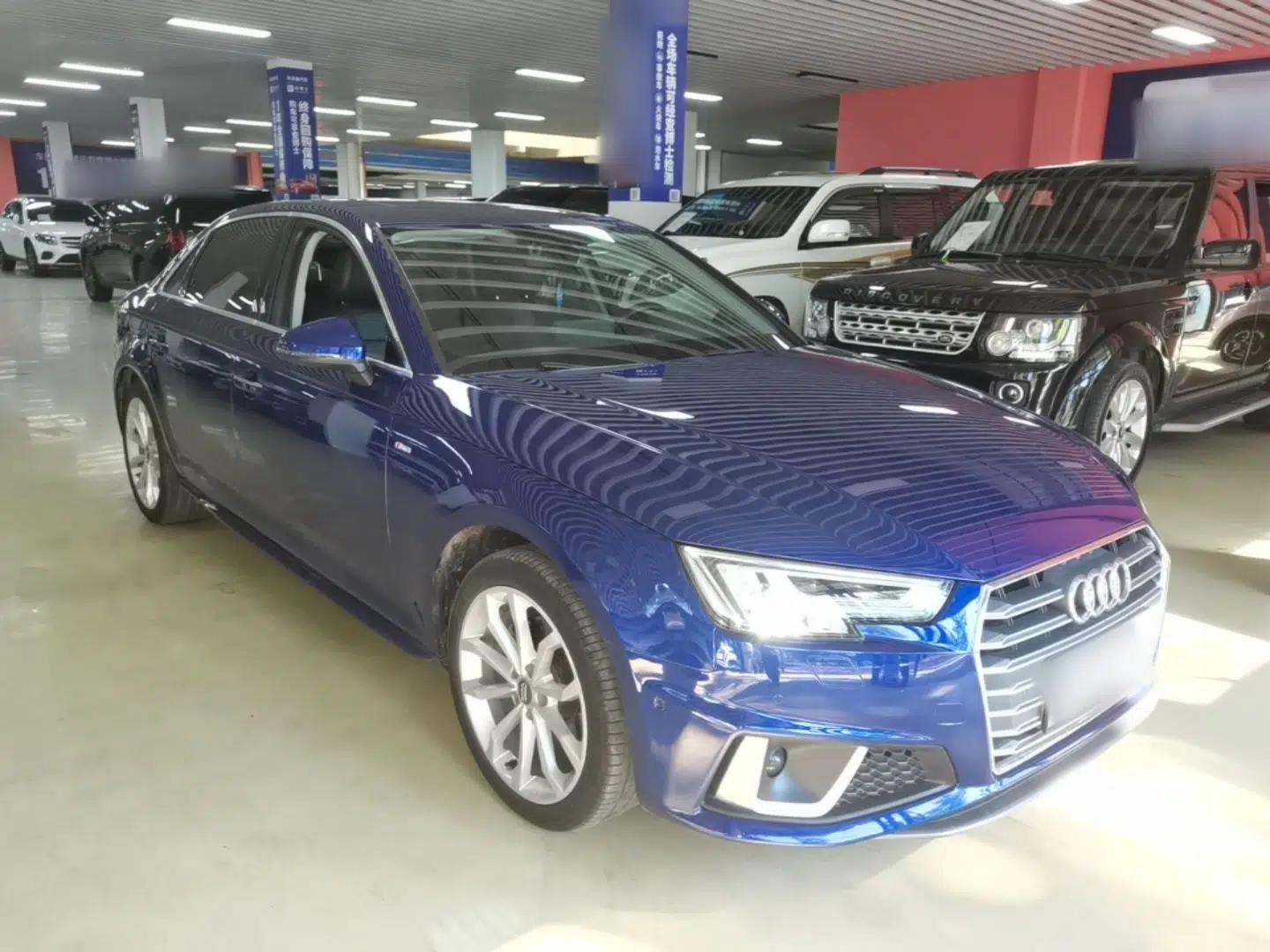 Audi A4L 2019 40 TFSI Fashion Edition China VI Emission Standard — миниатюра 3
