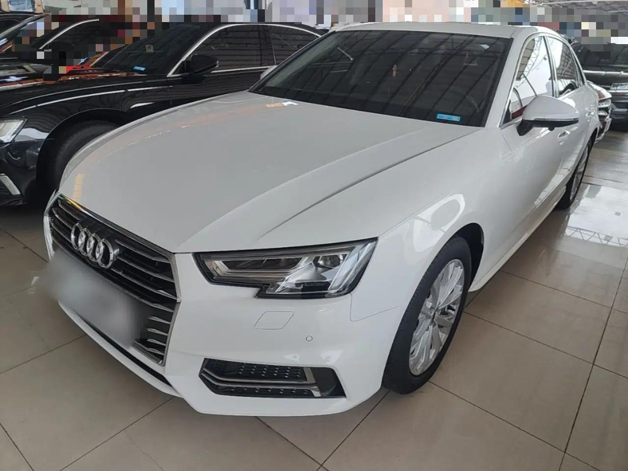 Audi A4L 2019 40 TFSI Ambition China VI — миниатюра 1