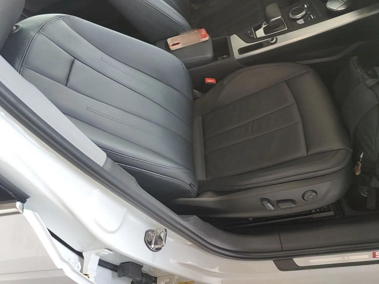 Audi A4L 2019 40 TFSI Fashion Version China V — миниатюра 24