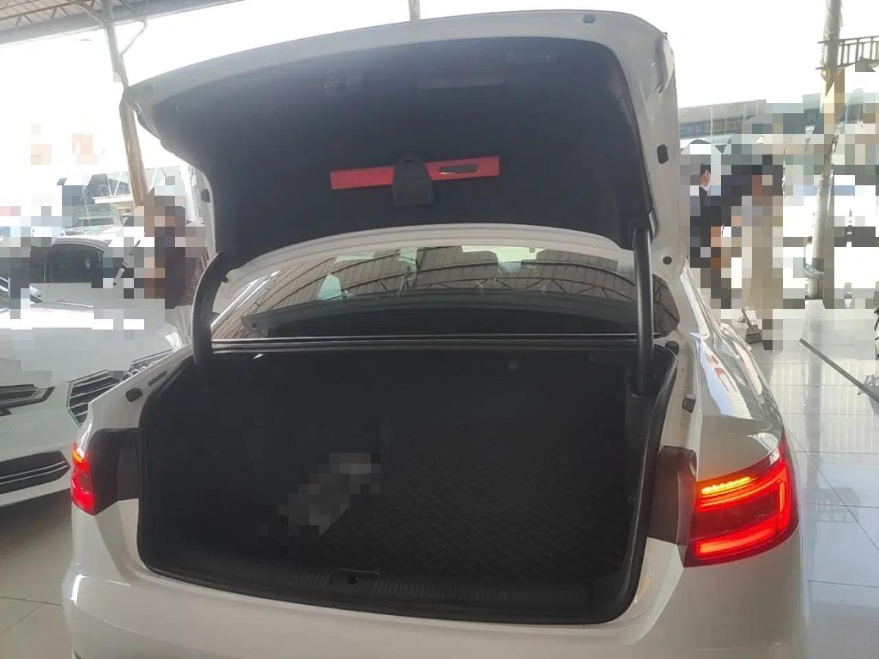 Audi A4L 2019 40 TFSI Fashion Version China V — миниатюра 27