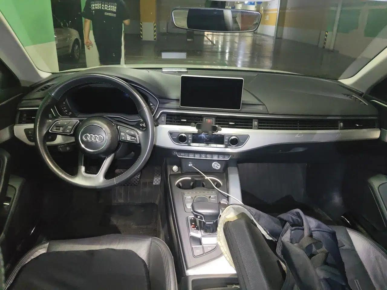 Audi A4L 2019 40 TFSI Fashion Edition China VI Emission Standard — миниатюра 9
