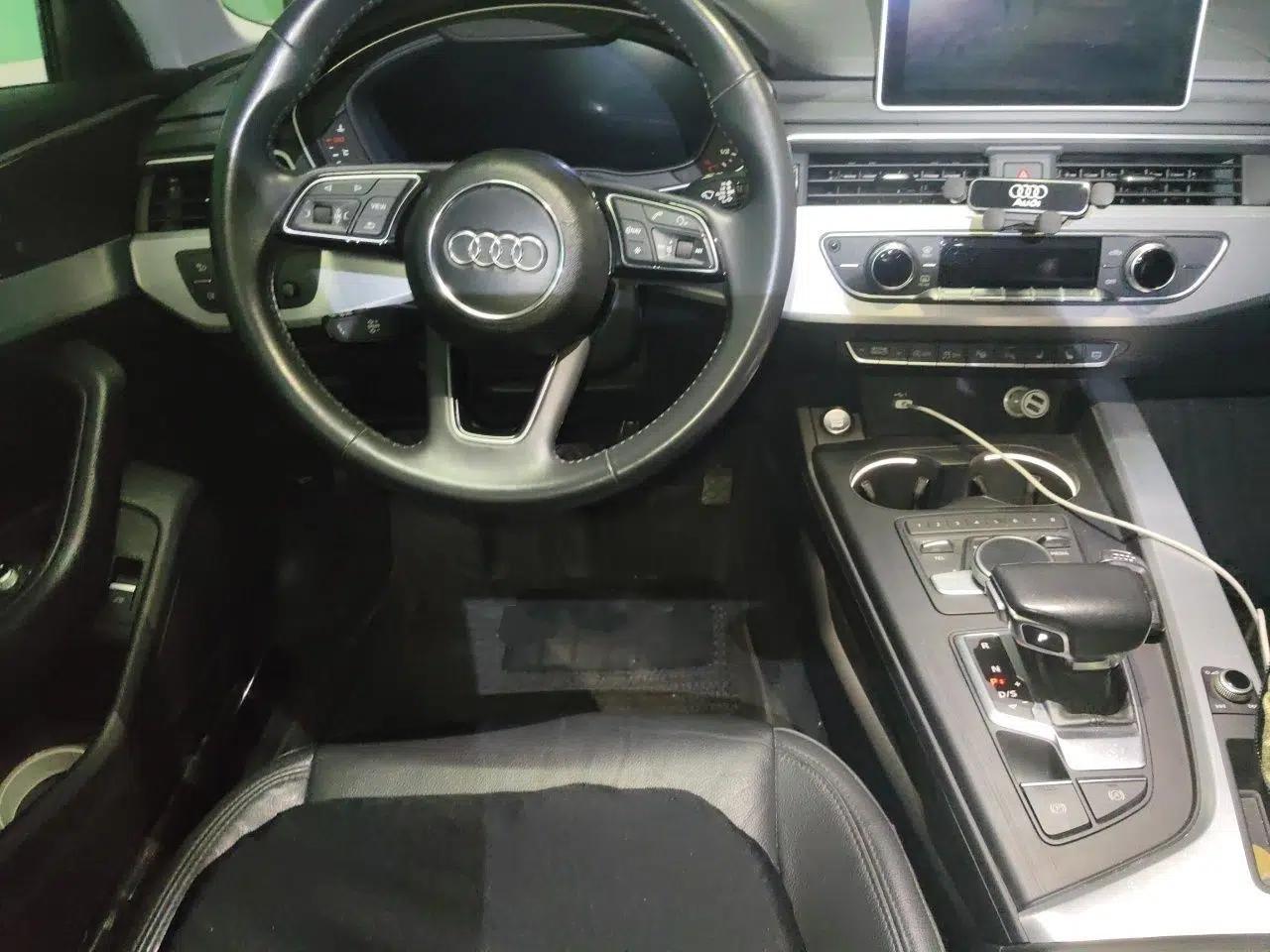 Audi A4L 2019 40 TFSI Fashion Edition China VI Emission Standard — миниатюра 10