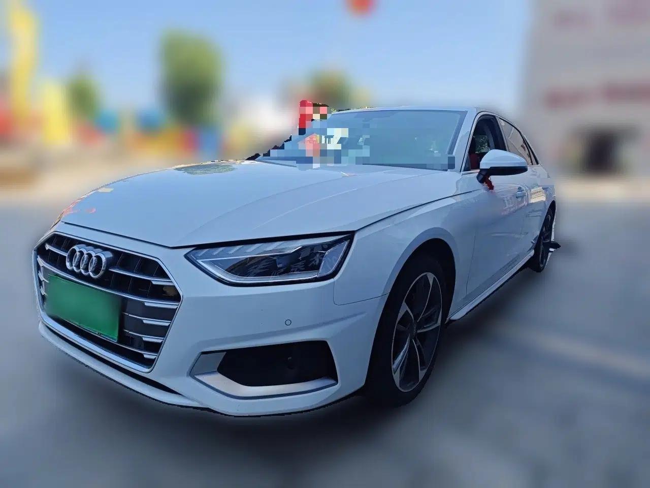Audi A4L 2020 40 TFSI Fashionable and Elegant Model — миниатюра 1