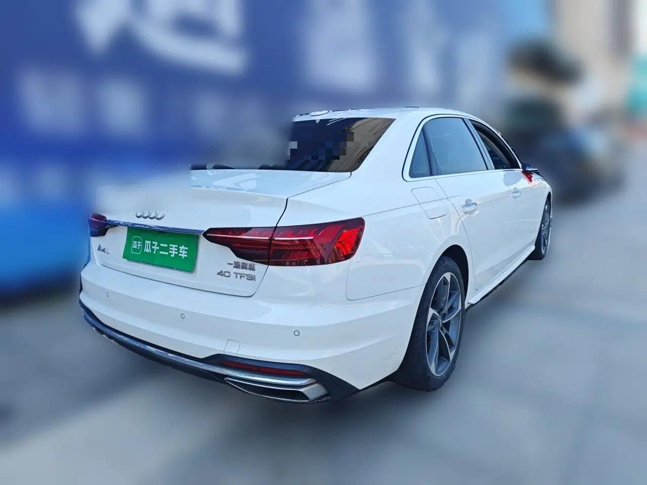 Audi A4L 2020 40 TFSI Fashionable and Elegant Model — миниатюра 6