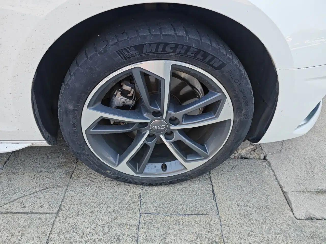 Audi A4L 2020 40 TFSI Fashionable and Elegant Model — миниатюра 8
