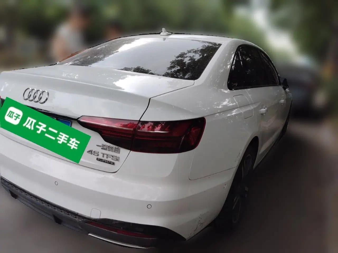 Audi A4L 2022 40 TFSI Luxury Dynamic Model — миниатюра 6