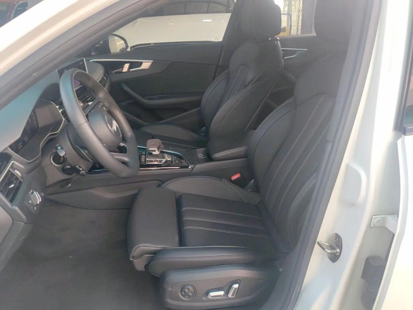 Audi A4L 2024 40 TFSI Luxury Dynamic Edition — миниатюра 17
