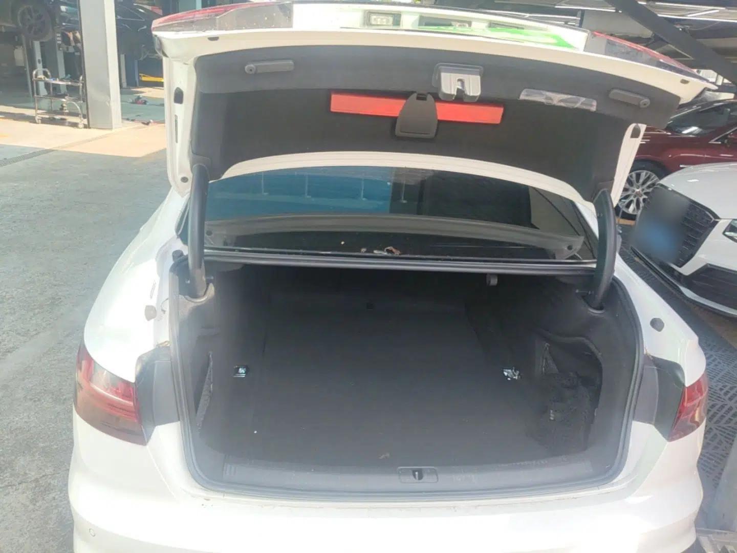 Audi A4L 2024 40 TFSI Luxury Dynamic Edition — миниатюра 22