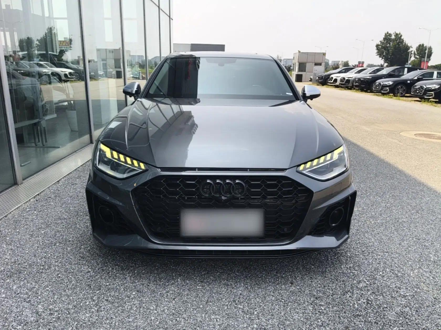 Audi A4L 2020 40 TFSI quattro Luxury Dynamic Model — миниатюра 2