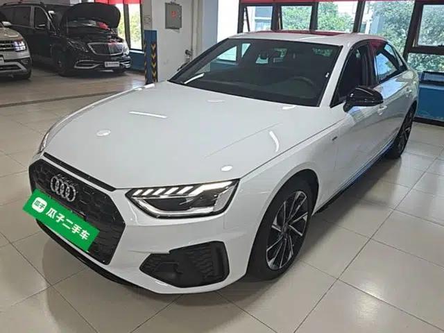 Audi A4L 2023 40 TFSI Luxury Dynamic Model