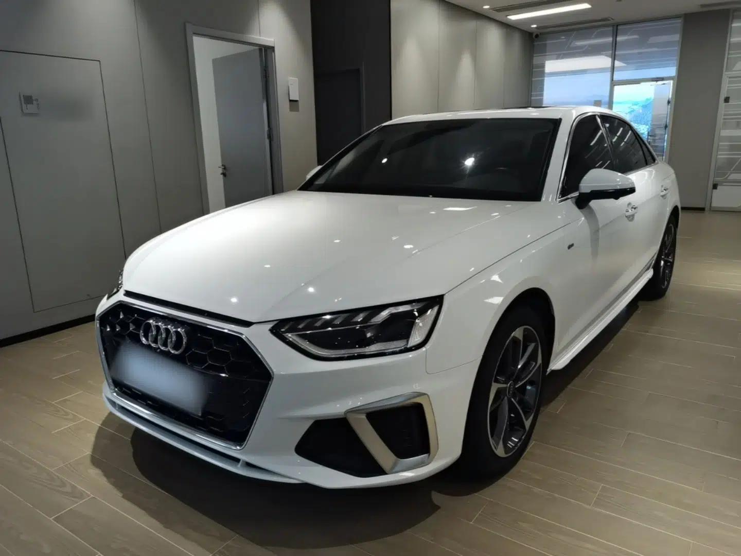 Audi A4L 2024 40 TFSI Fashion Dynamic Model — миниатюра 1