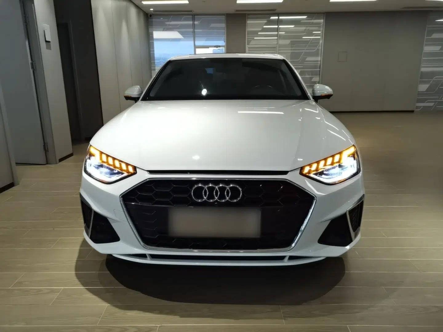 Audi A4L 2024 40 TFSI Fashion Dynamic Model — миниатюра 2