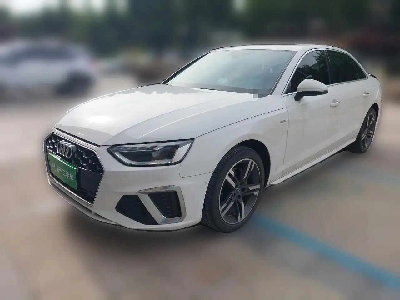 Audi A4L 2020 40 TFSI Luxury Dynamic Model — миниатюра 1