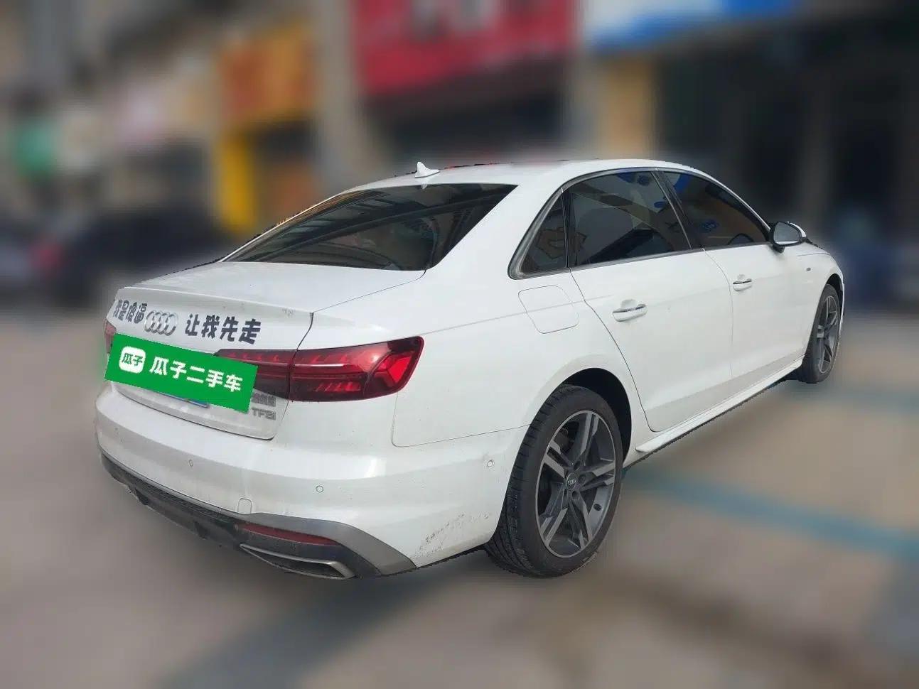 Audi A4L 2020 40 TFSI Luxury Dynamic Model — миниатюра 6