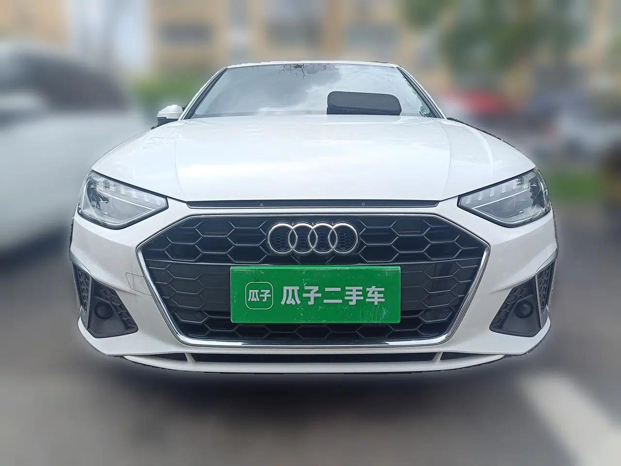 Audi A4L 2020 40 TFSI Luxury Dynamic Model — миниатюра 2