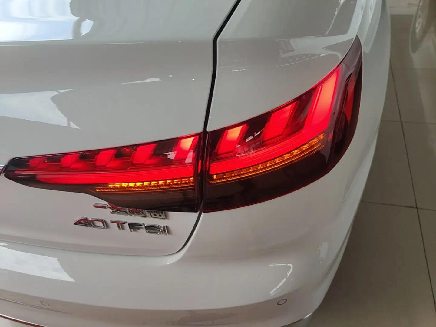 Audi A4L 2020 40 TFSI Luxury Dynamic Model — миниатюра 9